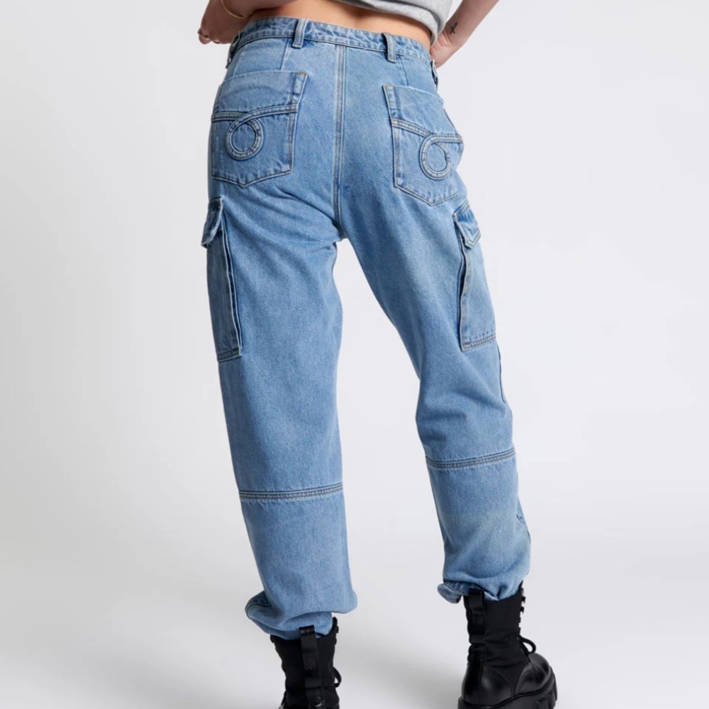NWOT One Teaspoon Cargo Motion Denim Jeans